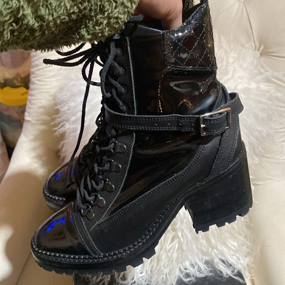 THE KOOPLES Steffy Patent Leather Boots NIB - Picture 15 of 17